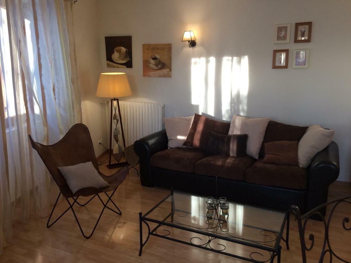 La Maison De Valentine Jarjayes المظهر الخارجي الصورة
